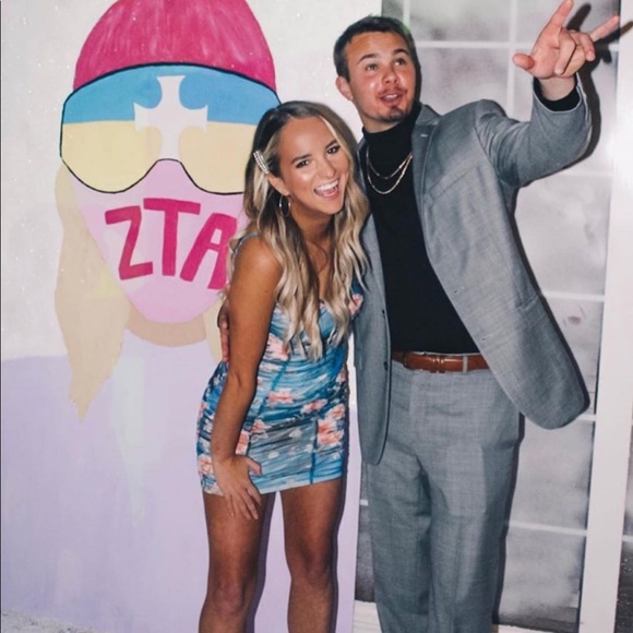 Superdown Ruched Dress - Picture 2 of 2